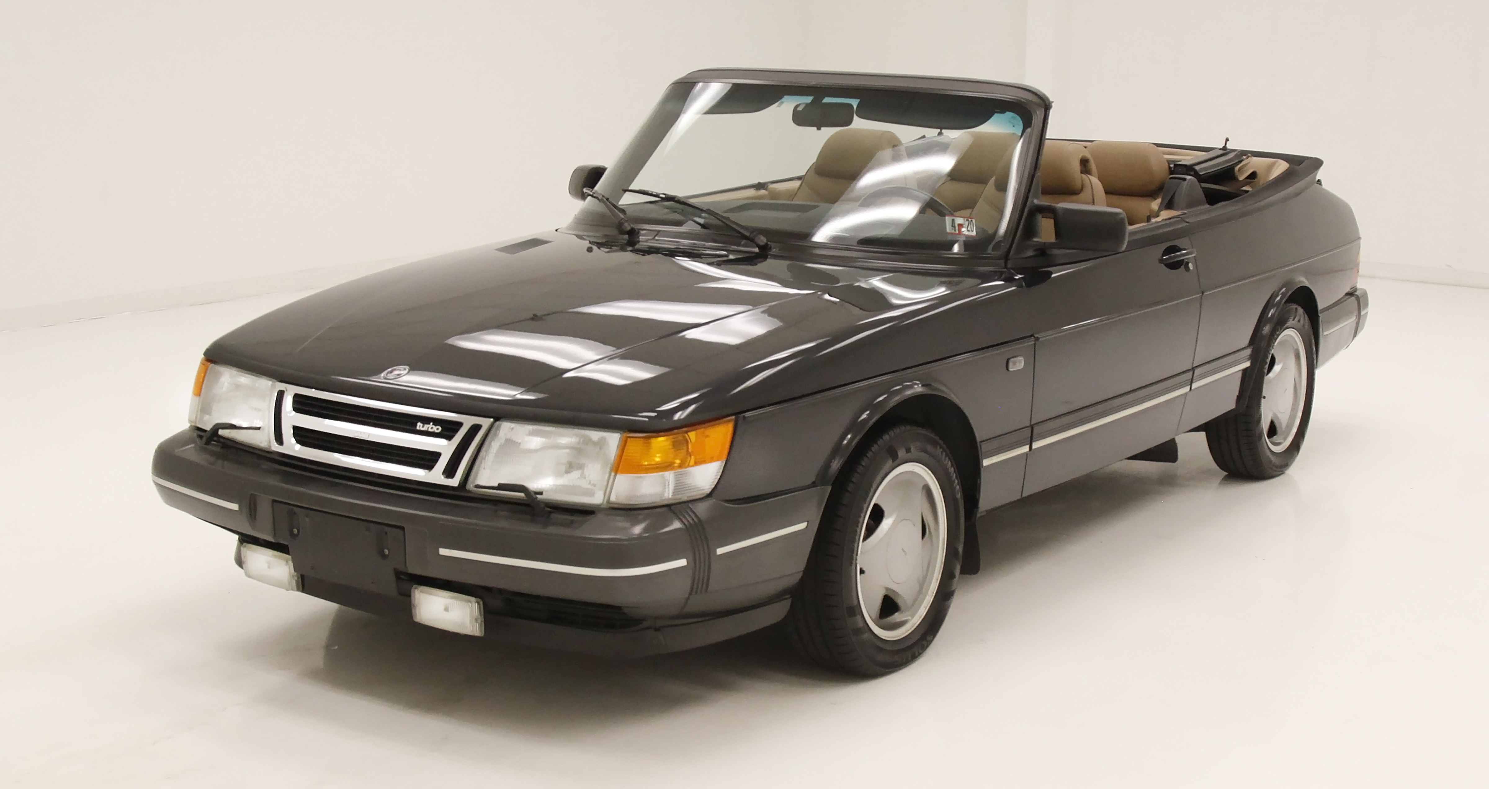 1993 Saab 900 S Value | Hagerty Valuation Tools®